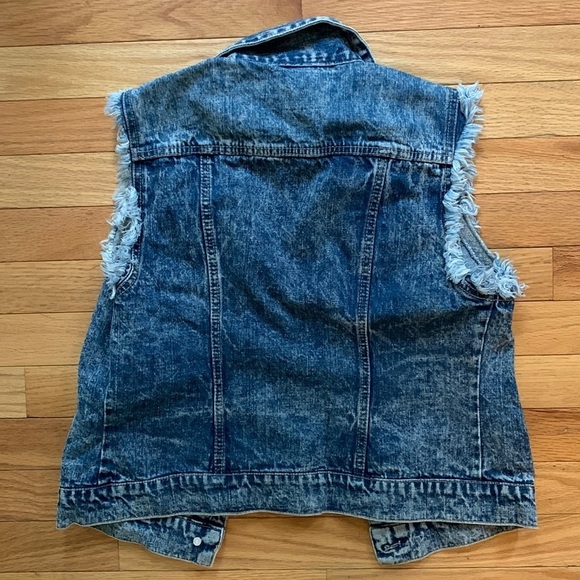 life in progress Acid Wash Denim Vest - Picture 2 of 2